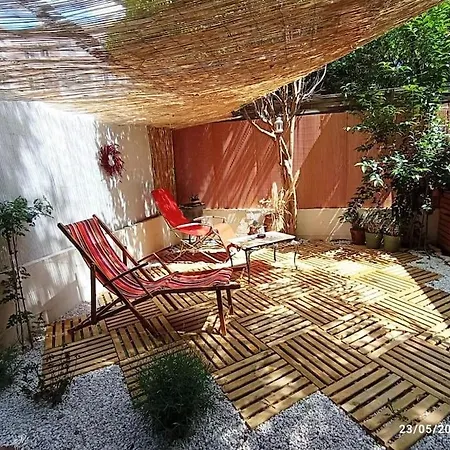 Sous Le Cedre Holiday home Thuir